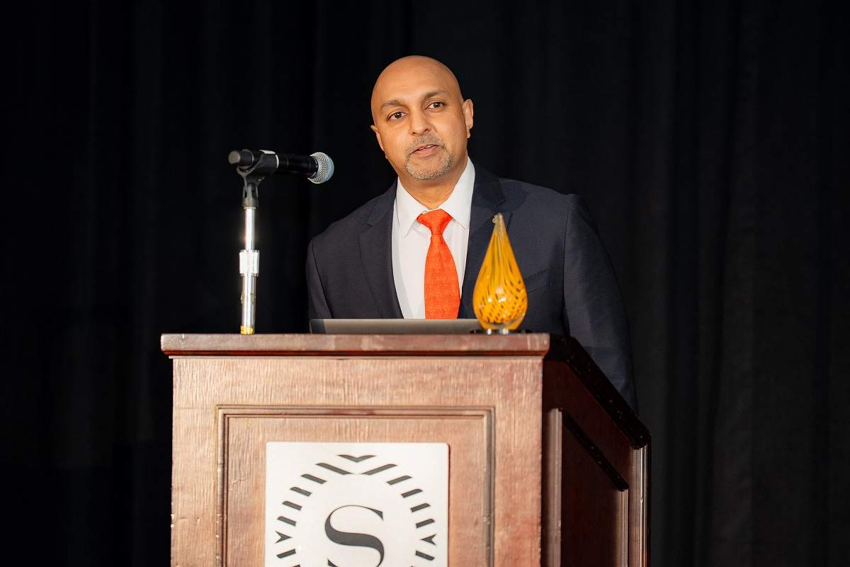 sabinsa-founder-dr-muhammed-majeed-posthumously-honored-by-ahpa-with-visionary-award-for-his-enduring-legacy